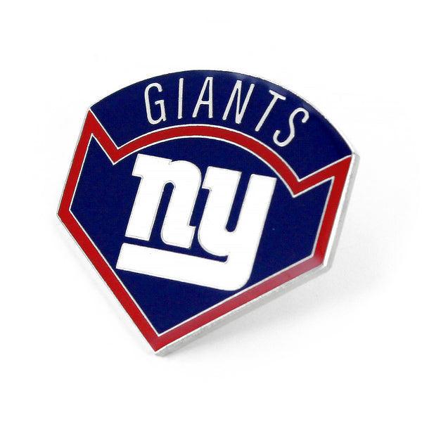 GIANTS TRIUMPH PIN