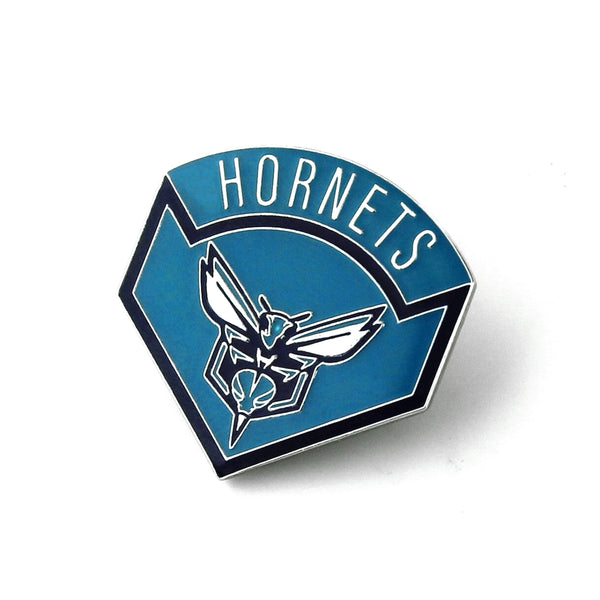 HORNETS TRIUMPH PIN