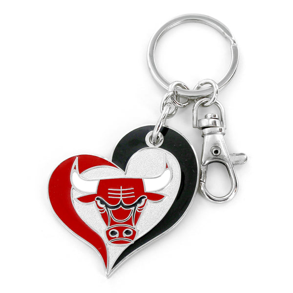 BULLS SWIRL HEART KEYCHAIN