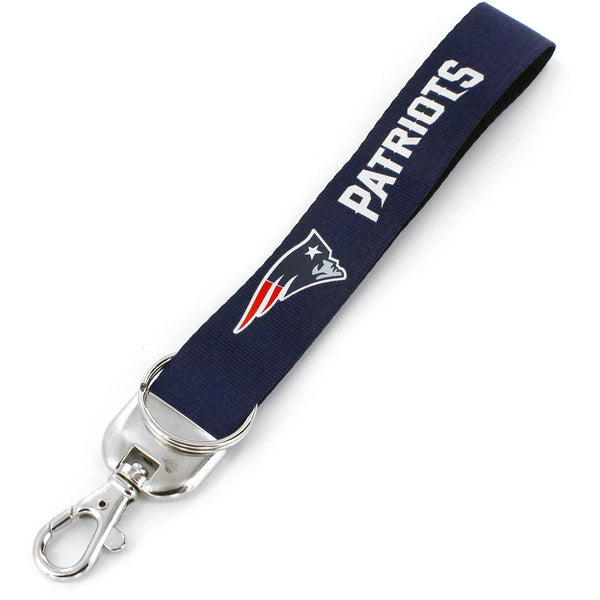 PATRIOTS DELUXE WRISTLET KEYCHAIN