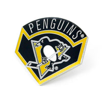 PENGUINS TRIUMPH PIN