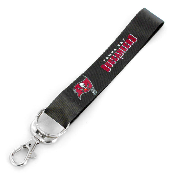 BUCCANEERS DELUXE WRISTLET KEYCHAIN